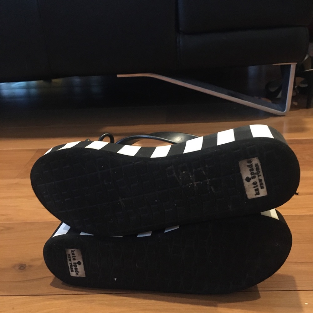 Sandals - Picture 6 of 6